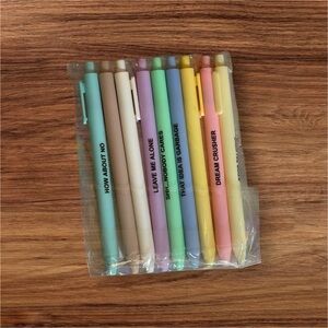 GIVEAWAY Friday 10/31 Pen Phrases Set
